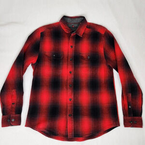 Woolrich Buffalo Plaid Style Button Down Shirt